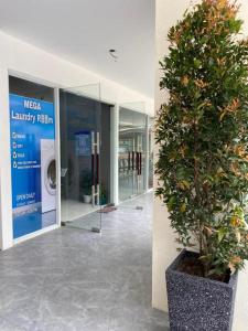 Megatower 3 - Close to Session Road - City Center