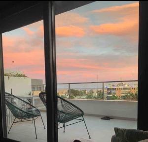 Penthouse 2-Rooms with Private Jacuzzi in the Solarium