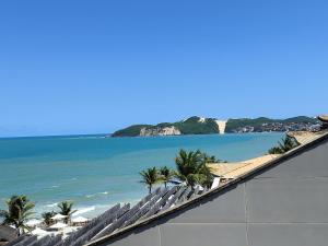 Atlântico Flat -207- Vista ao Mar e Pé na Areia