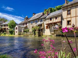 Maisons de vacances Nice holiday home in Segur-le-Chateau with parking : photos des chambres