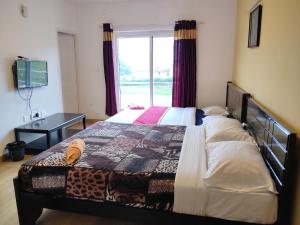 Forest Gate family only