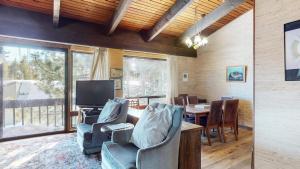 Mammoth West #124 Condo