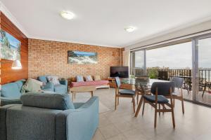 Illawong Apartments