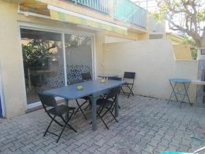 Appartement climatisé avec grande terrasse, proche plages et équipé pour 5 personnes - FR-1-326-657