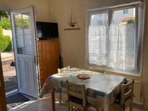 Notre-Dame-de-Monts - Appartement bord de mer pour 4 - FR-1-540-177