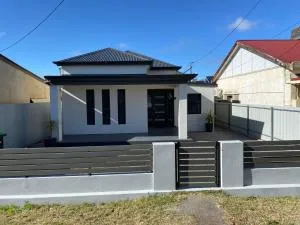 When only the best will do. Bhas accommodation! - Silverton