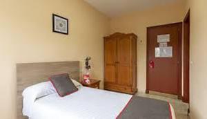 HOSTAL-RESTAURANTE EL PAISANO