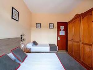 HOSTAL-RESTAURANTE EL PAISANO