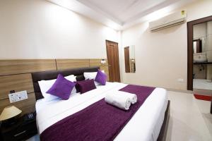 Perfectstayz Value Dwarkesh - Hotel Near Haridwar Railway station