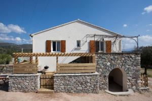 Appartements Le CAPU BIANCU-LOCATION AVEC VUE PROCHE DES GORGES DE L ASCO ENTRE MER ET MONTAGNE : photos des chambres