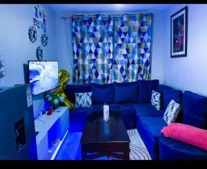 one bedroom airbnb with swimmingpool, kiambu road - Kagongo