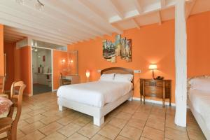 Hotels Aux Tauzins : photos des chambres