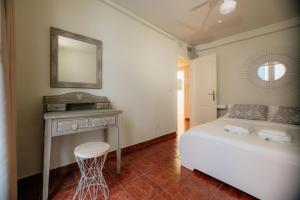 VALERIA-DREAMS Loscos