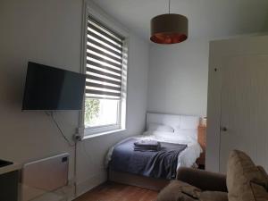 4 Quiet Compact Studio with Garden View - Best Location - Comfortable - Quiet