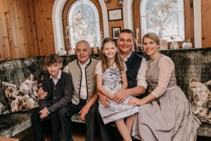 Hotel Pension Alpengruß