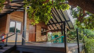 Jetwing Jungle Lodge, A Luxury Reserve