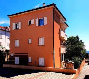 Moderan smještaj u Novalji