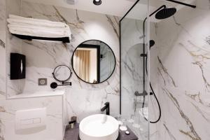Hotels Star Champs-Elysees : photos des chambres