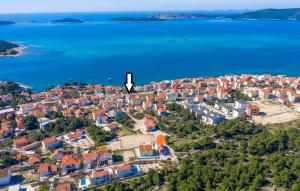 Apartments Brodarica Beach With Balcony Seaview