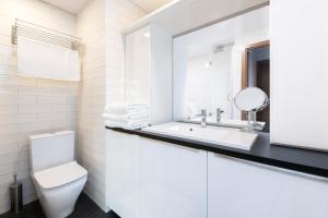 Free Parking, Quiet, One-bedroom at Kalamaja apartment