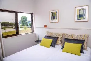 Hotel Singular Porto Aeroporto - Padrão