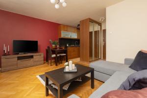 Karmelicka City Studio Apartment by Renters