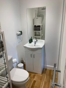 Walnut Lodge, Timberland