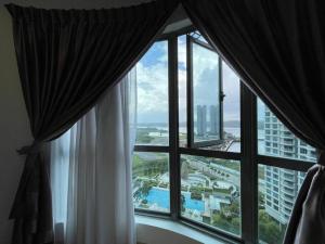 Teega Suites Seaview by VDO Homestay