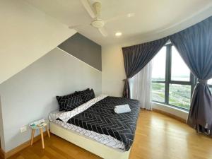 Teega Suites Seaview by VDO Homestay
