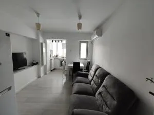 Ultracentral Ploiesti Apartment-Free Private Parking - Valea Călugărească