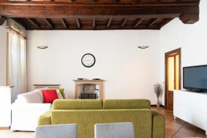 YouHosty - Mercato Big 16