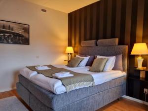 Family Room with Private Bathroom room in Hotell Monica