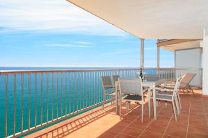 UHC COSTA PINOSMAR APARTMENTS