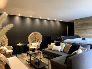 Appartements •L’Ecurie• Appart Spa by Spaona• La Buena Vida• : photos des chambres