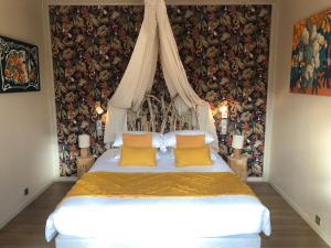 Logis Hotels Troglododo : photos des chambres