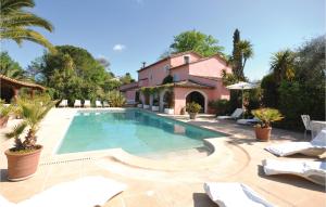 Maisons de vacances Nice Home In Plascassier With Wifi, Private Swimming Pool And Outdoor Swimming Pool : photos des chambres