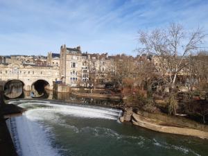 18 The Circus Apartment