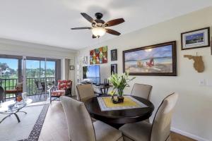 Island-style condo with pool, spa and steps to beach