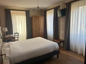 Hotels Auberge Des Mesanges : photos des chambres