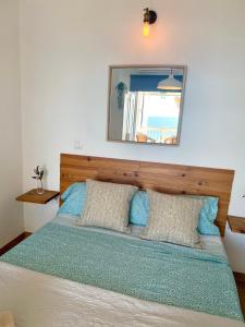 GATU Casa Muse junto a la playa, vista al mar, aire acc, terraza, wifi y chimenea " Preferente mayores de 21 años y familias "