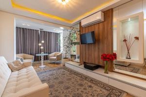 Rosa Edifício Parque da Vinícola