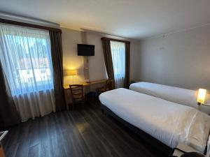 Hotels Auberge Des Mesanges : photos des chambres