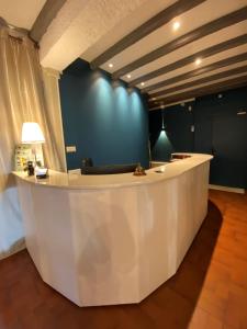 Hotels Logis Hotel Medieval, Montelimar Nord : photos des chambres