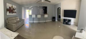 3 Bedroom Villa in Hollywood Beach