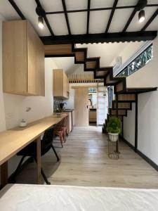 Mini Casa en Poblado Medellín FRN109 By Roots Rentals
