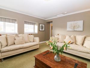 White Hillocks Farm House