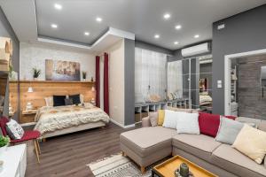 Pearl Pad - Stylish Seaside Duplex Apartment with HOT TUB - Sliema