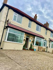 Horncliffe room only accommodation