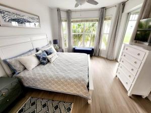 GreenLinks Golf View Villa Flamingo at Lely Resort