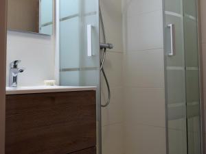 Appartement avec Terrasse à 50m de la Plage des Sables-dOlonne - FR-1-197-429